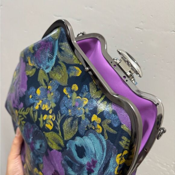 Original Design! Cowhide Leather Floral Print Handmade Metal Frame Slouchy Bag - Picture 12 of 16